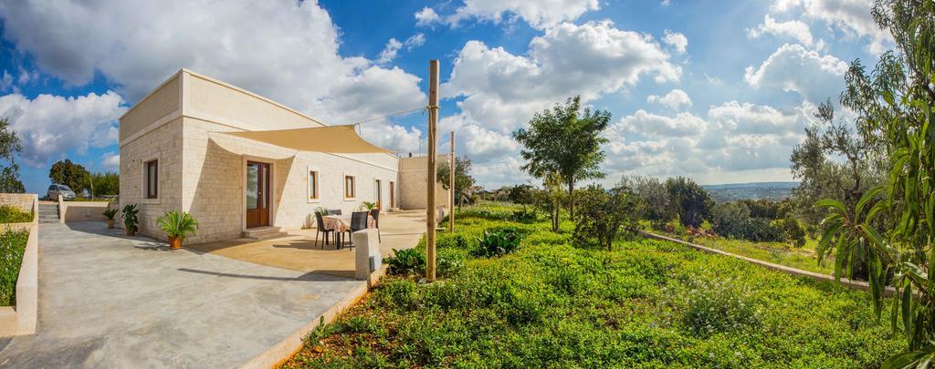 Casa Vacanze a Pauljne Locorotondo Exterior foto